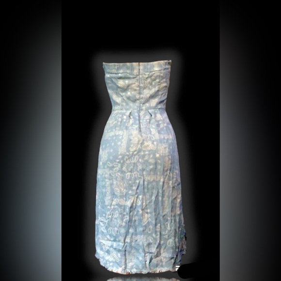 Baby blue bandanna patterned small  flowy brand new zip up dress - Picture 3 of 3